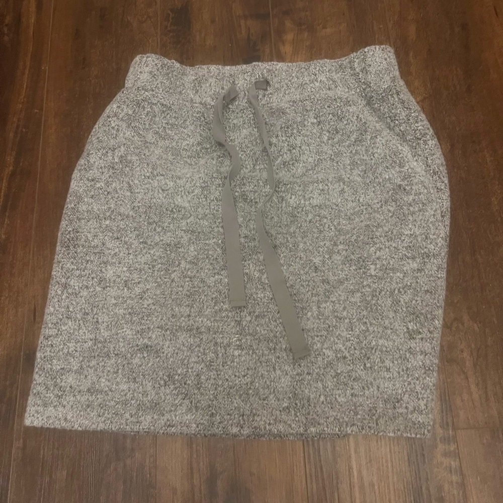 Grey soft skirt
